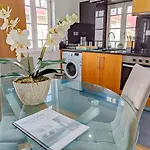 Sao Domingos - Viana Centre Виана-ду-Каштелу