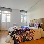 Sao Domingos - Viana Centre * Виана-ду-Каштелу