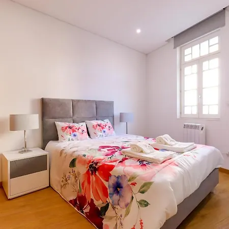 Sao Domingos - Viana Centre Apartment *